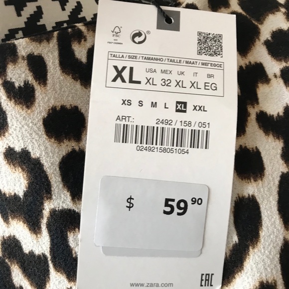 Leopard 🐆 Dress - Picture 4 of 4